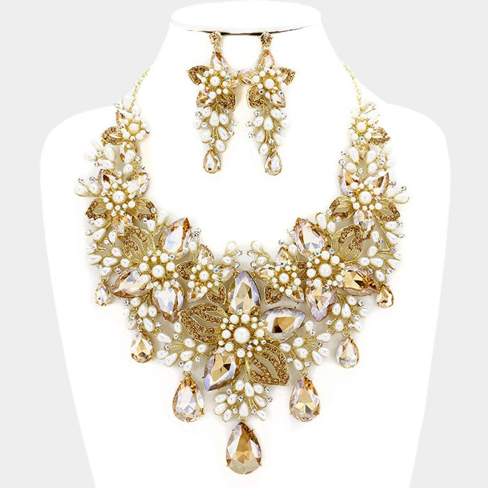 Beautiful Crystal with Pearls & Flowers Evening Necklace Set